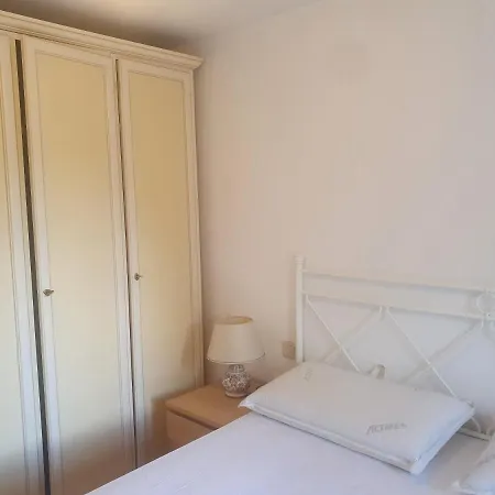 Executive Flat In *