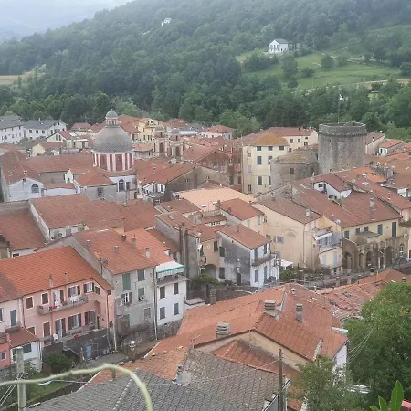 Executive Flat In Apartment Varese Ligure