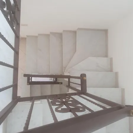 Executive Flat In *